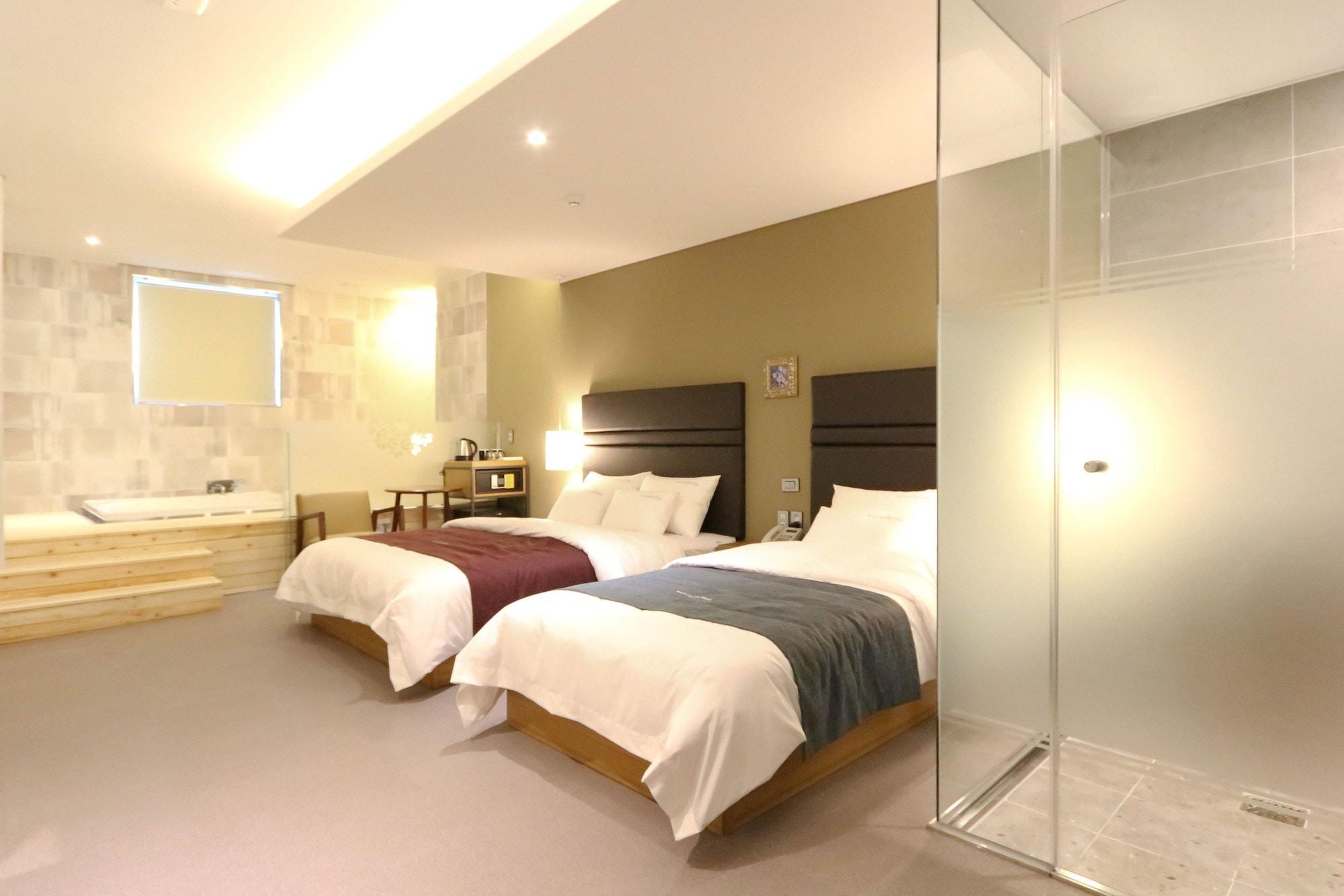 Best In City Hotel Busan Eksteriør bilde