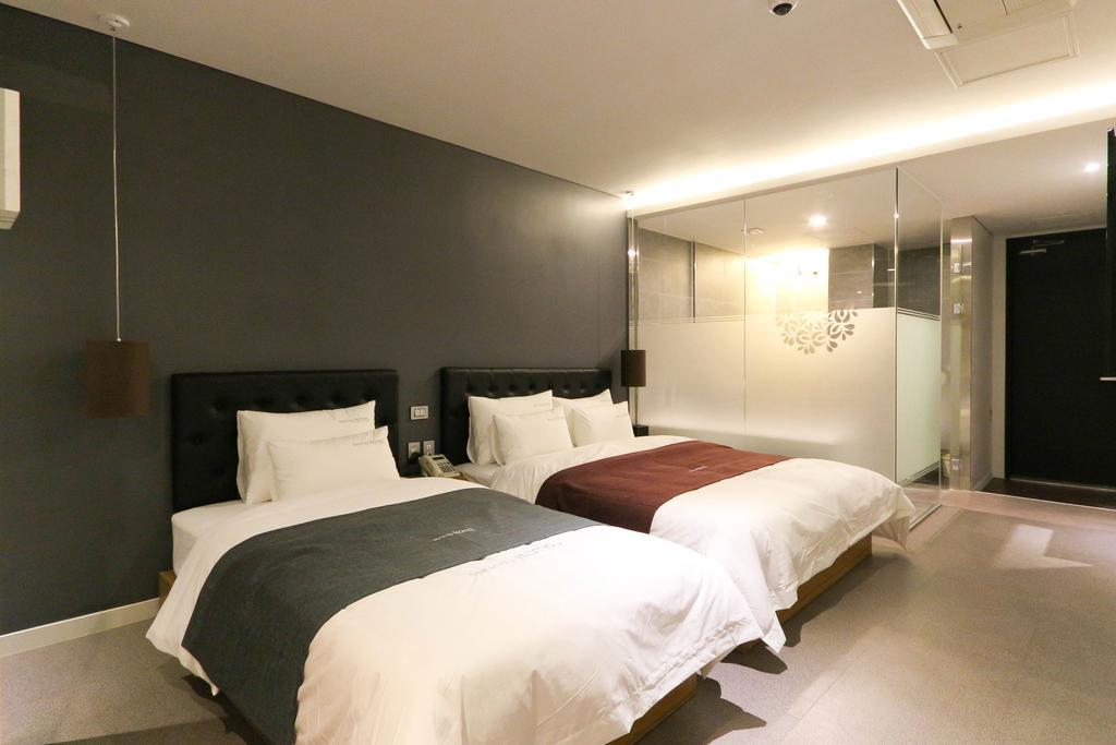 Best In City Hotel Busan Eksteriør bilde